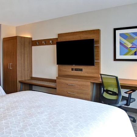 Holiday Inn Express & Suites - Ottawa By Ihg Bagian luar foto