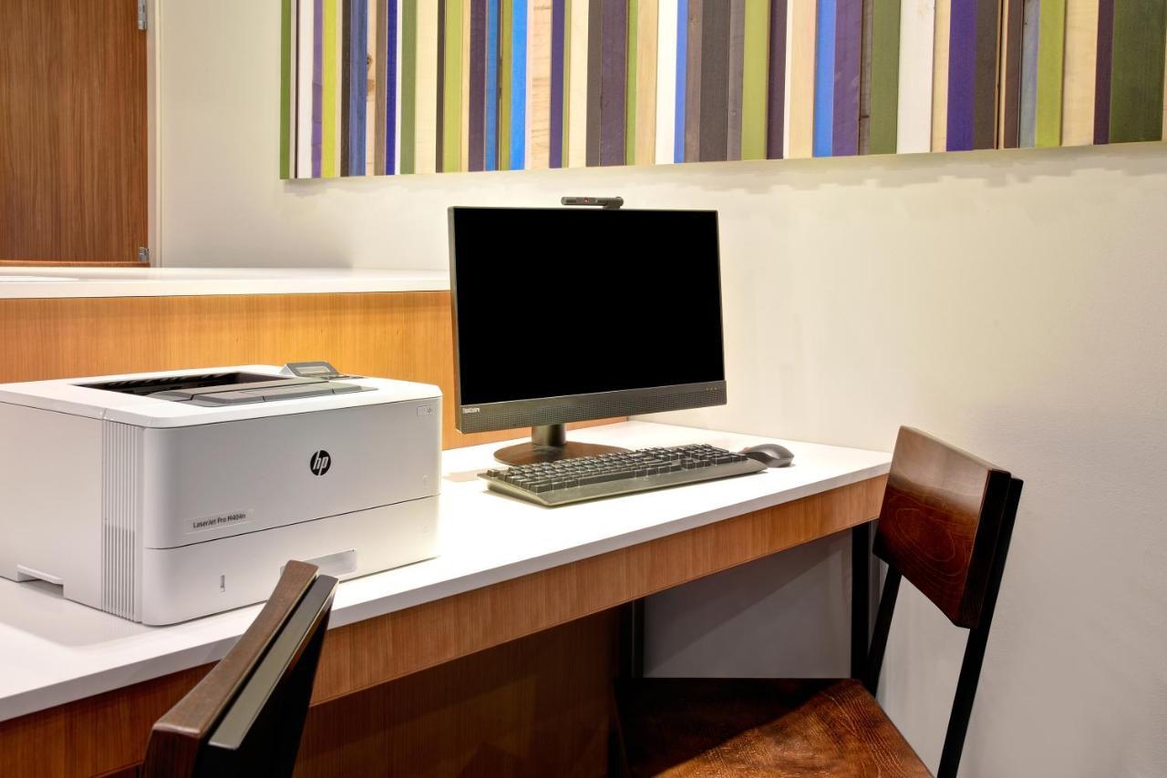 Holiday Inn Express & Suites - Ottawa By Ihg Bagian luar foto