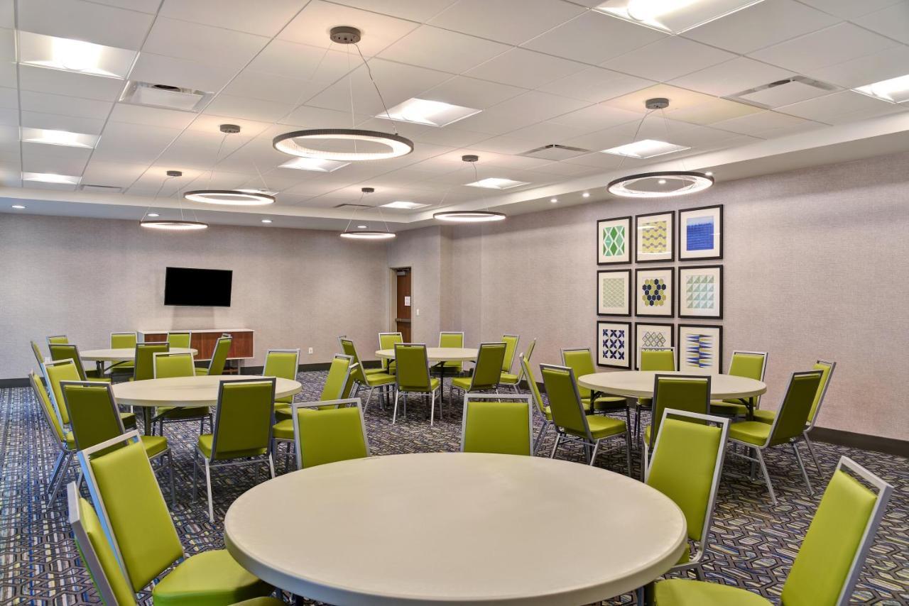 Holiday Inn Express & Suites - Ottawa By Ihg Bagian luar foto
