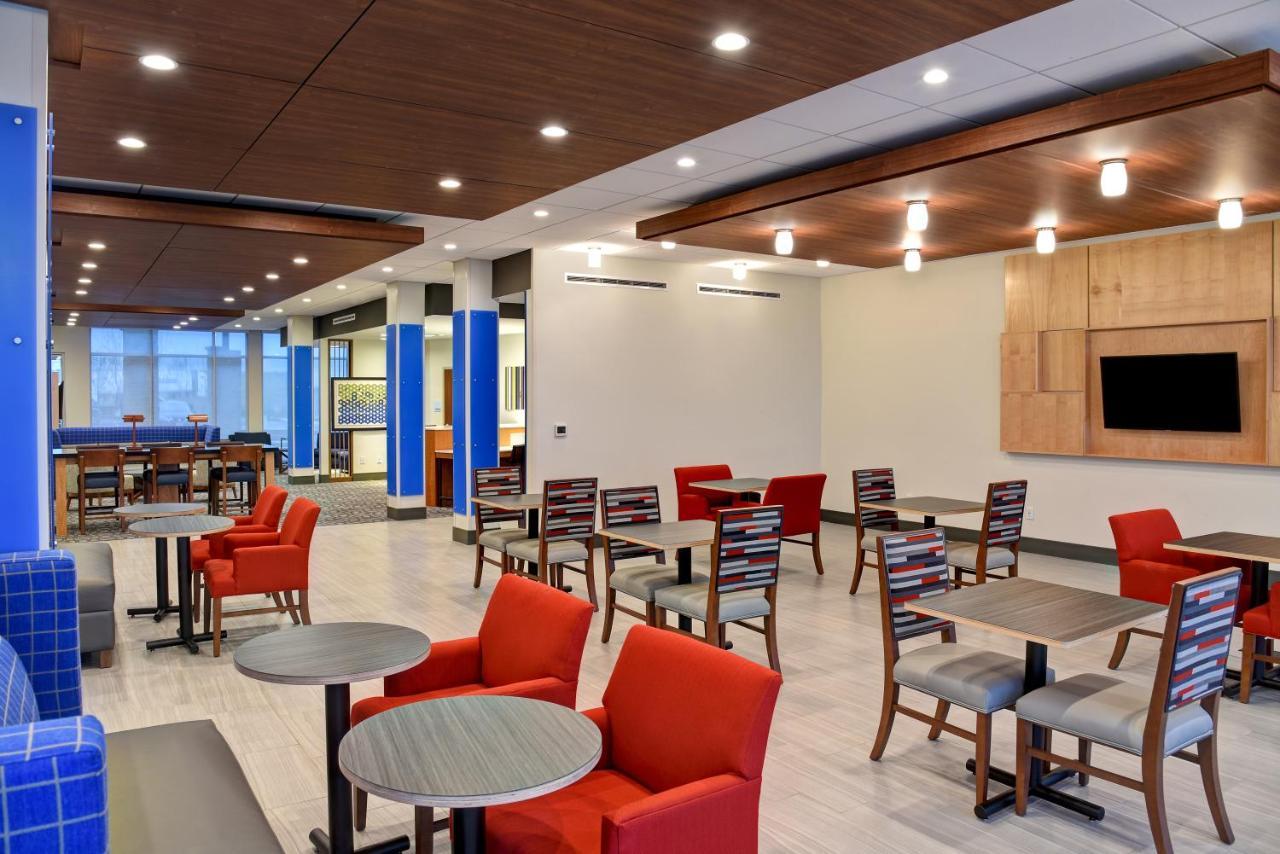 Holiday Inn Express & Suites - Ottawa By Ihg Bagian luar foto