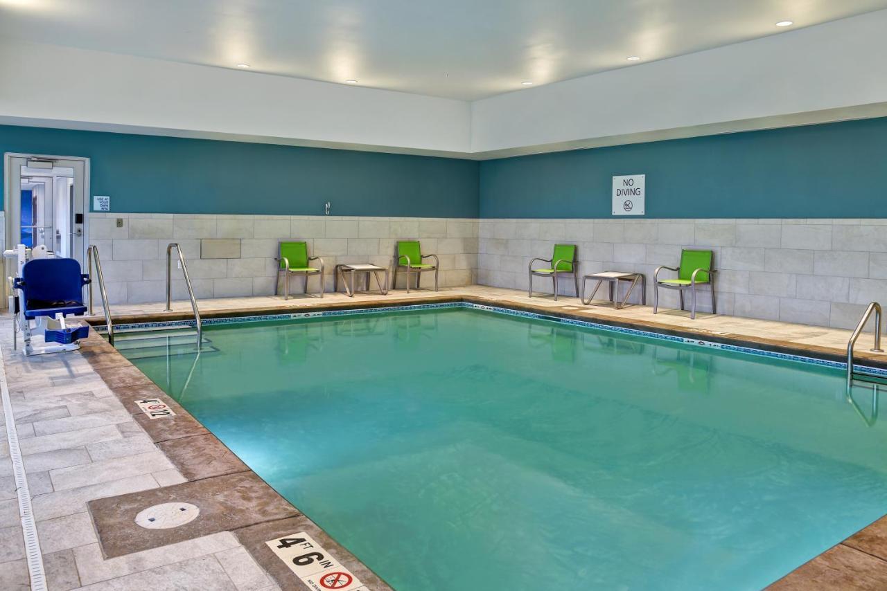 Holiday Inn Express & Suites - Ottawa By Ihg Bagian luar foto